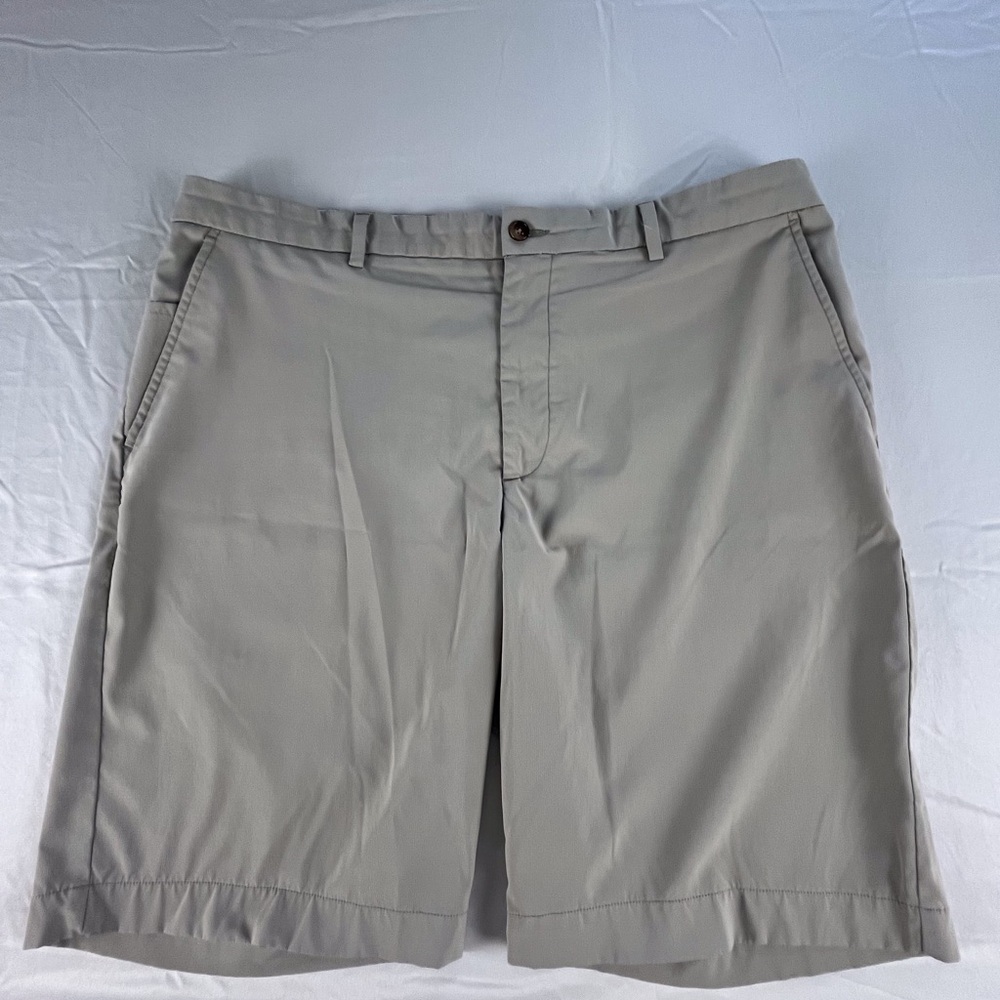 Greg Norman Shorts Mens 38 Tan  Flat Front Golf Chino 35 x 9*